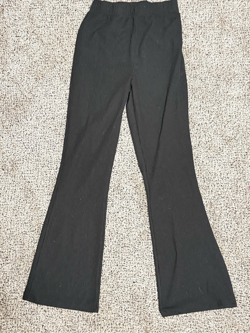 SHEIN Black Ribbed Flare Pants